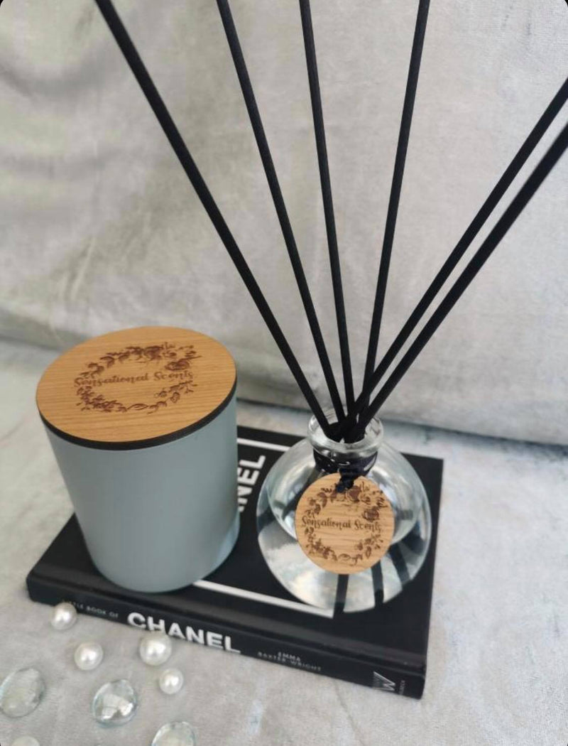 Custom Logo Diffuser Tags 35mm – SimplyScented Candle Supplies